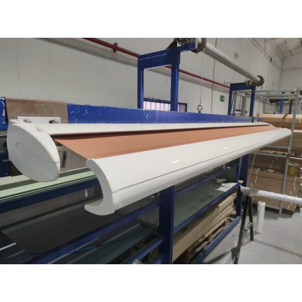 Cofre motorizado en stock de 3.30 x 2.50