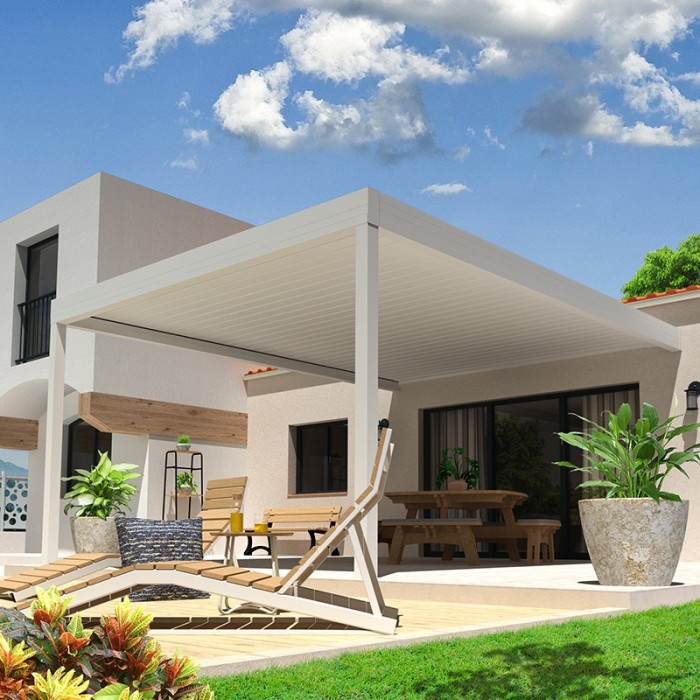 Pérgola Bioclimática a medida Santi Petri Blanca