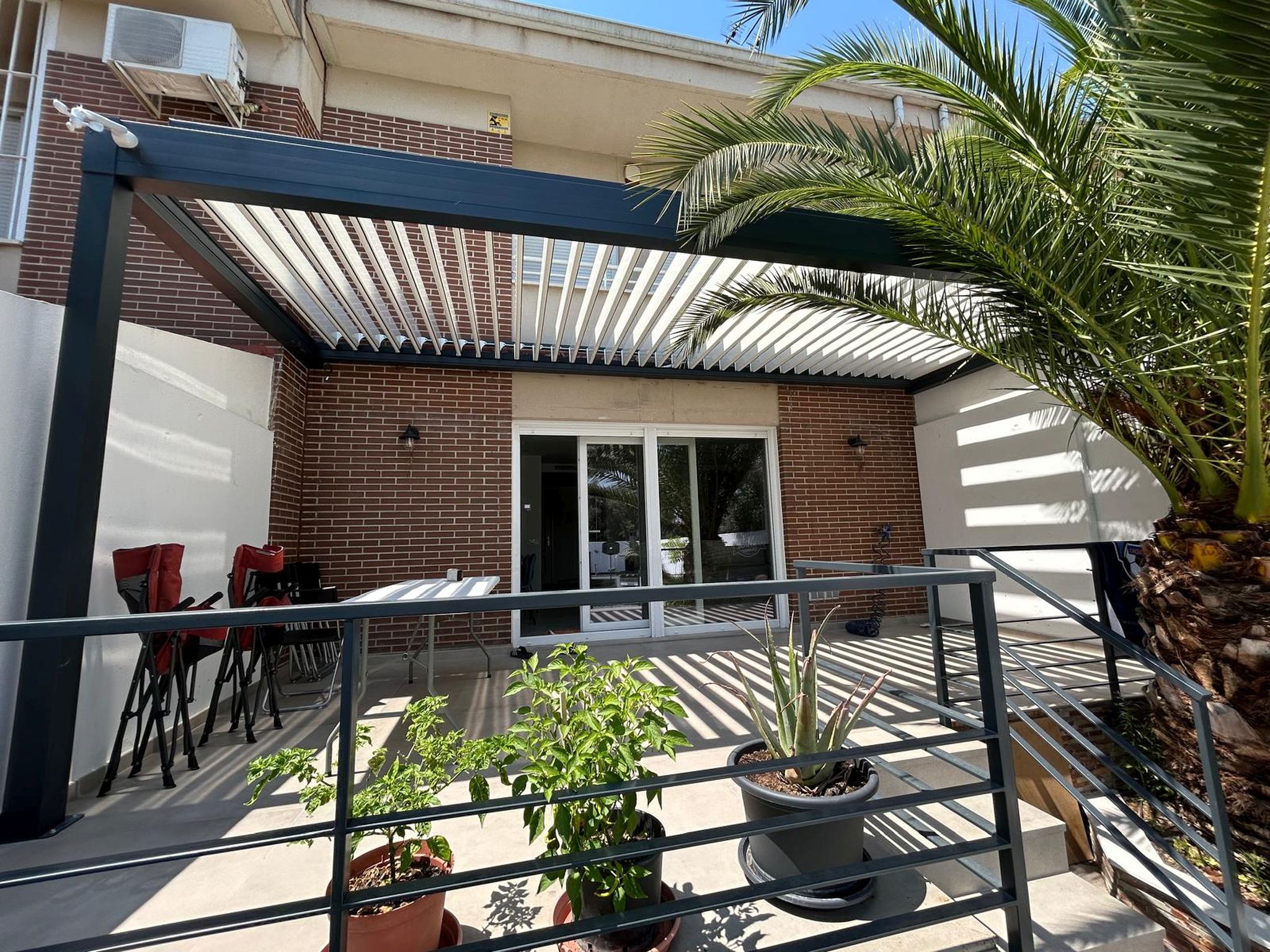 PERGOLA BIOCLIMATICA TERRAZA SOLAR